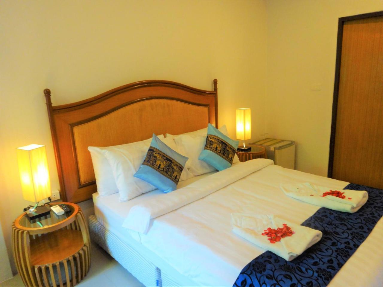 Bangrak Pier Samui Resort Exterior foto