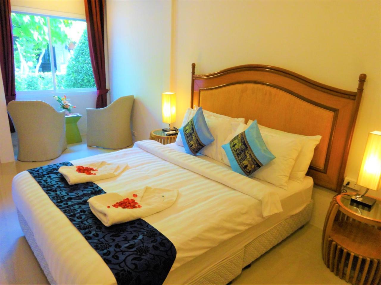 Bangrak Pier Samui Resort Exterior foto